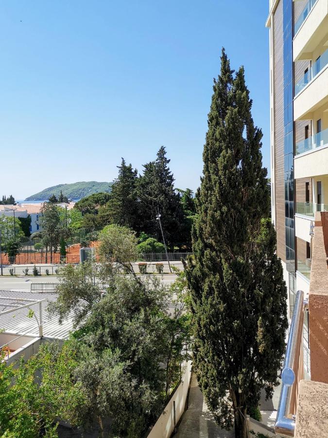 Hotel Suzana Budva Dış mekan fotoğraf